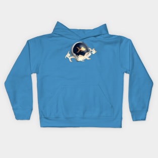 Goldfish in an astronaut's helmet Kids Hoodie